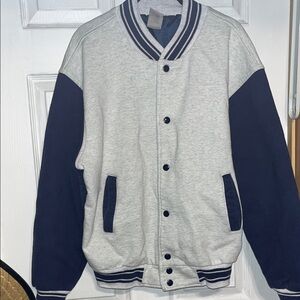 Fruit of the Loom Gray and Navy Jacket